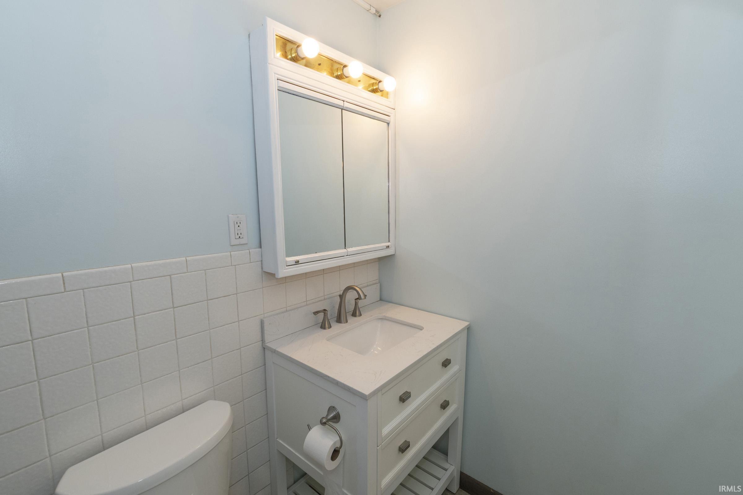 929 Simon Court South Bend IN 46615