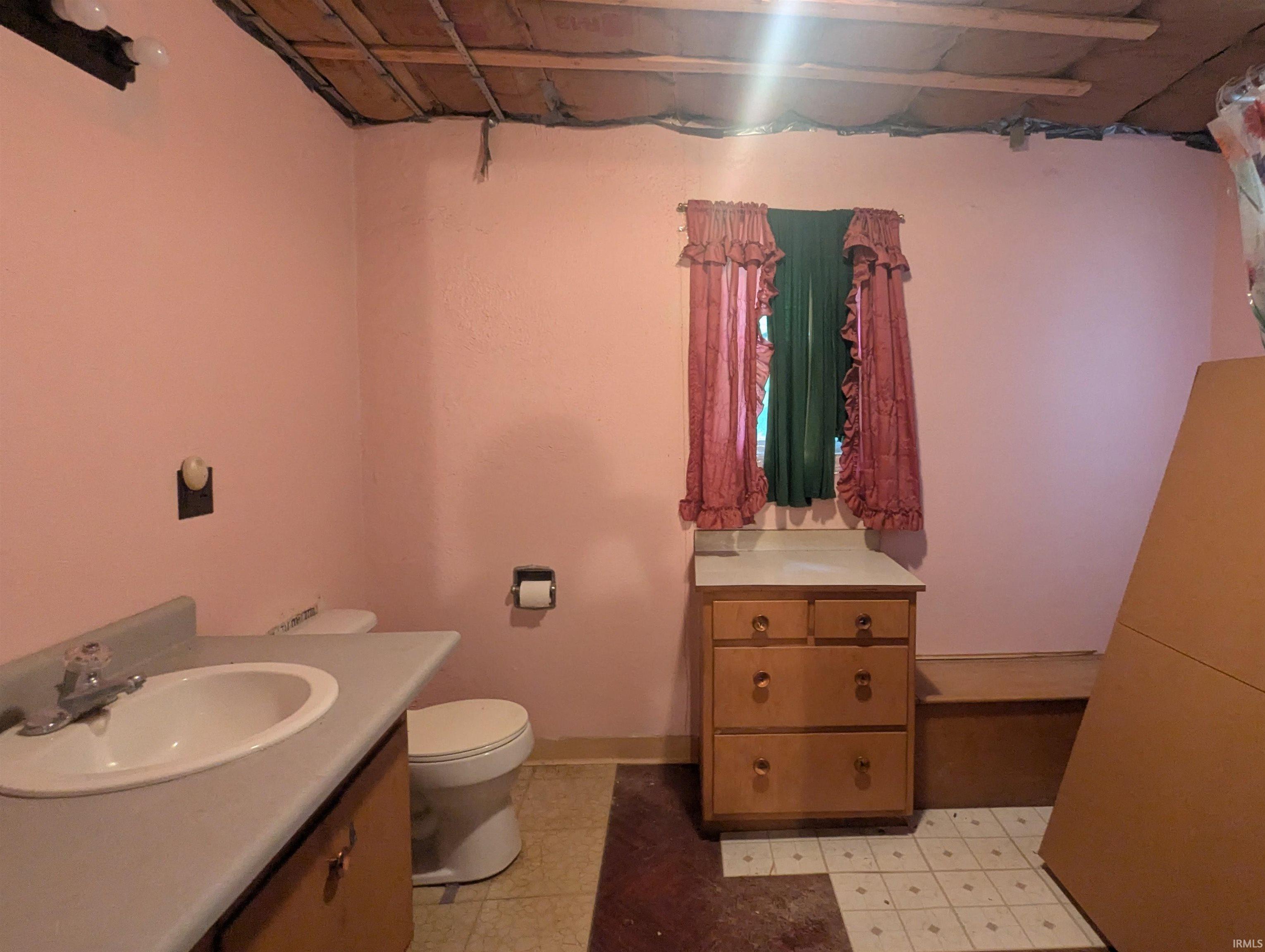 2206 Lincoln Avenue Goshen IN 46528