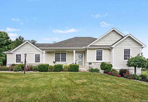 1756 E Boulder Drive Warsaw IN 46582