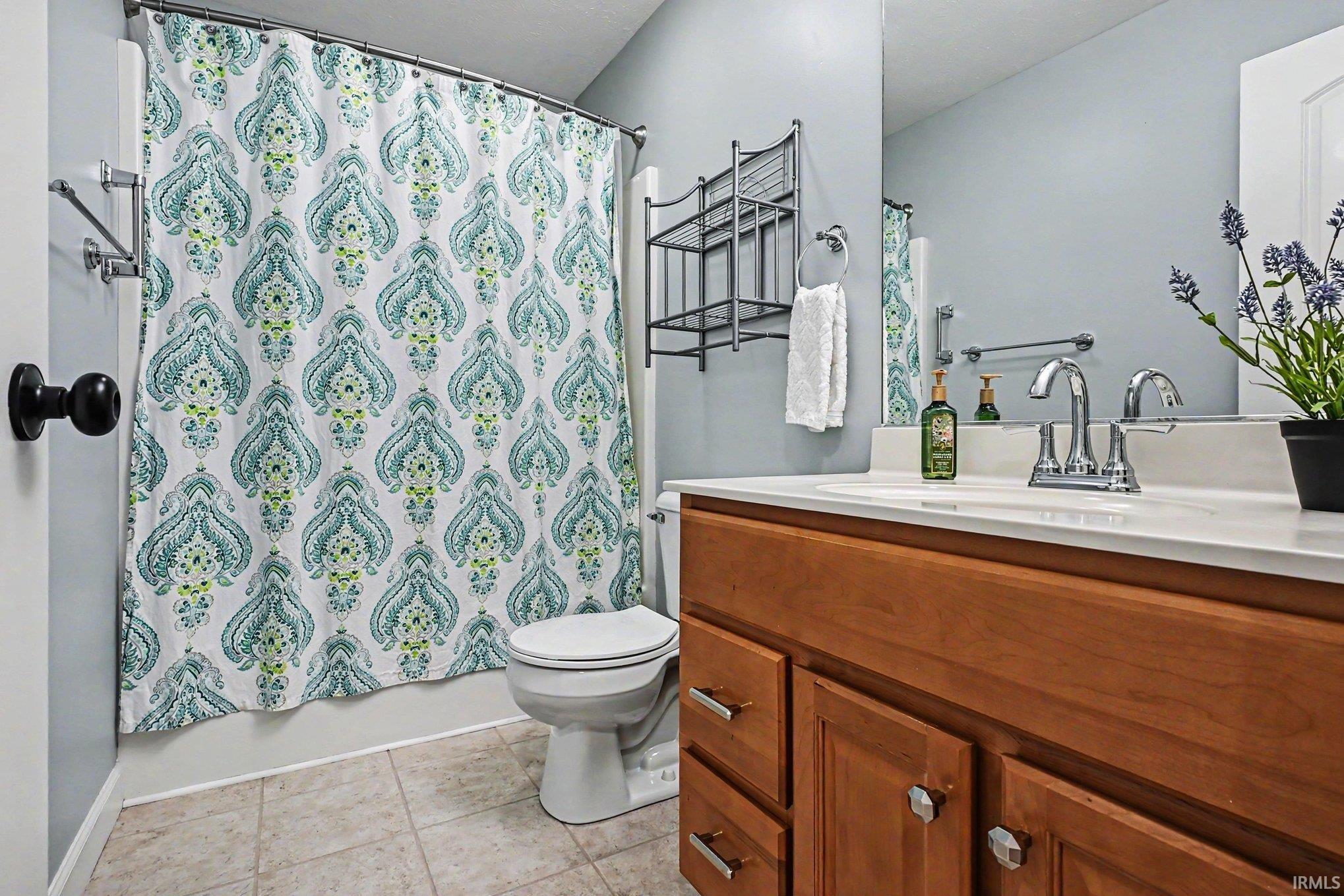 1756 E Boulder Drive Warsaw IN 46582