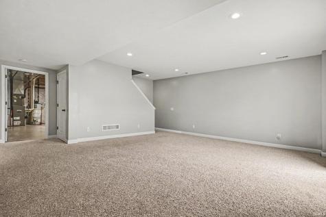 1756 E Boulder Drive Warsaw IN 46582