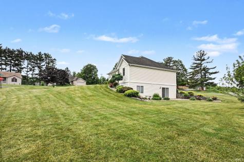 1756 E Boulder Drive Warsaw IN 46582