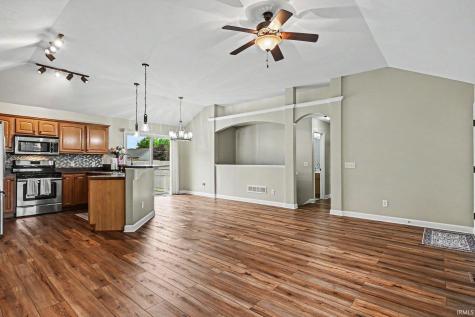 1756 E Boulder Drive Warsaw IN 46582