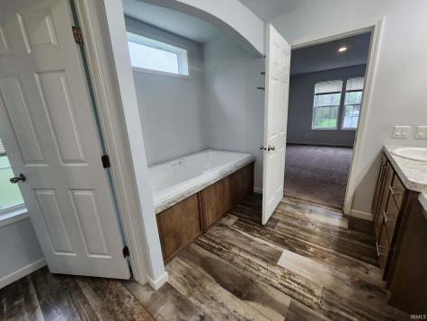 379 N Mulberry Street Petersburg IN 47567