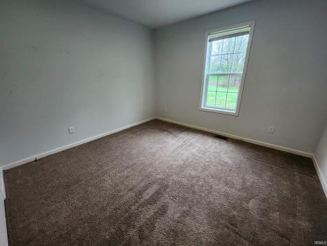 379 N Mulberry Street Petersburg IN 47567