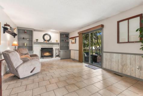 4616 Live Oak Boulevard Fort Wayne IN 46804