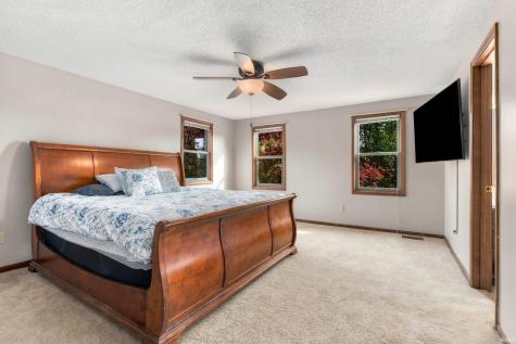 4616 Live Oak Boulevard Fort Wayne IN 46804