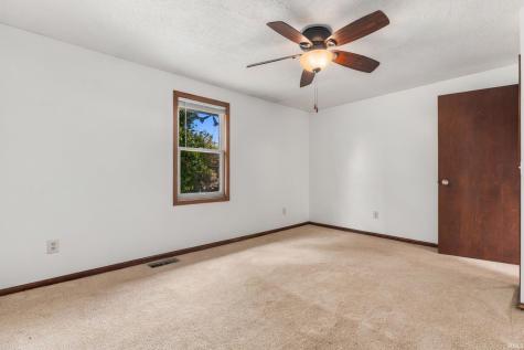 4616 Live Oak Boulevard Fort Wayne IN 46804