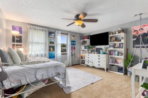 4616 Live Oak Boulevard Fort Wayne IN 46804