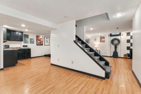 4616 Live Oak Boulevard Fort Wayne IN 46804
