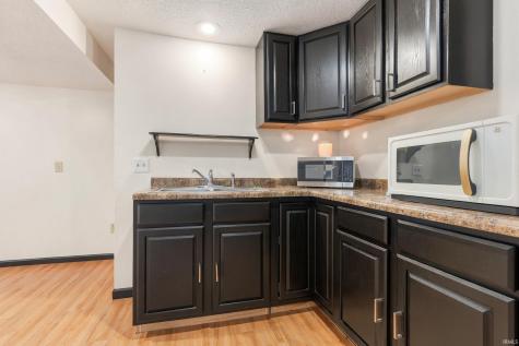 4616 Live Oak Boulevard Fort Wayne IN 46804