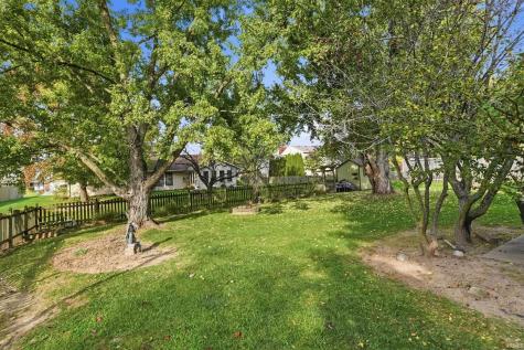 4616 Live Oak Boulevard Fort Wayne IN 46804