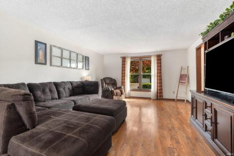 4616 Live Oak Boulevard Fort Wayne IN 46804