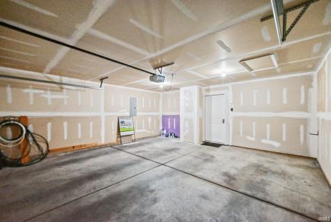 2906 Limestone Lane Lafayette IN 47909
