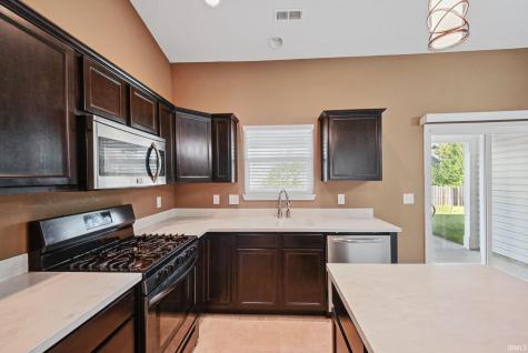 2906 Limestone Lane Lafayette IN 47909