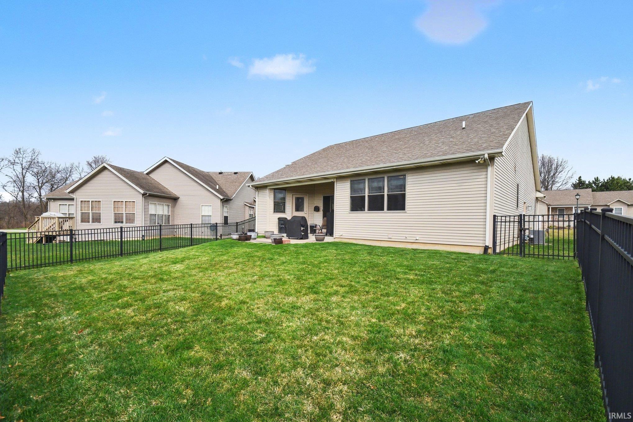 25938 Rolling Hills Drive South Bend IN 46628