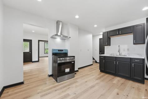 313 Greenwood Avenue Fort Wayne IN 46808