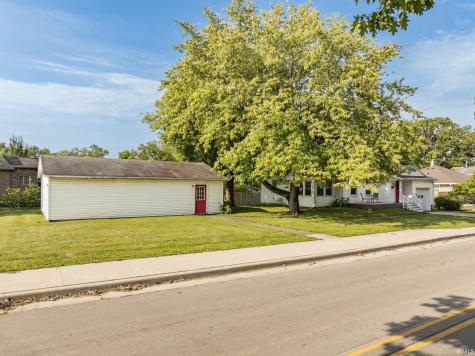 1201 W Cowing Drive Muncie IN 47304