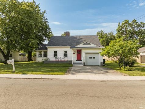 1201 W Cowing Drive Muncie IN 47304
