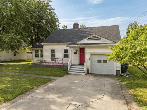 1201 W Cowing Drive Muncie IN 47304