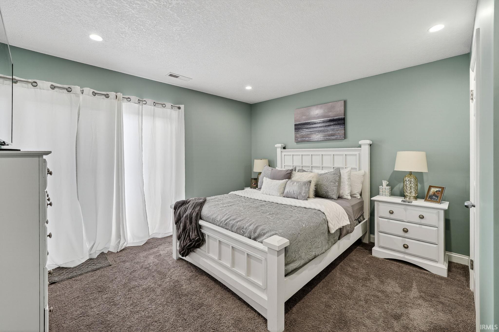 20911 Roycroft Drive South Bend IN 46614
