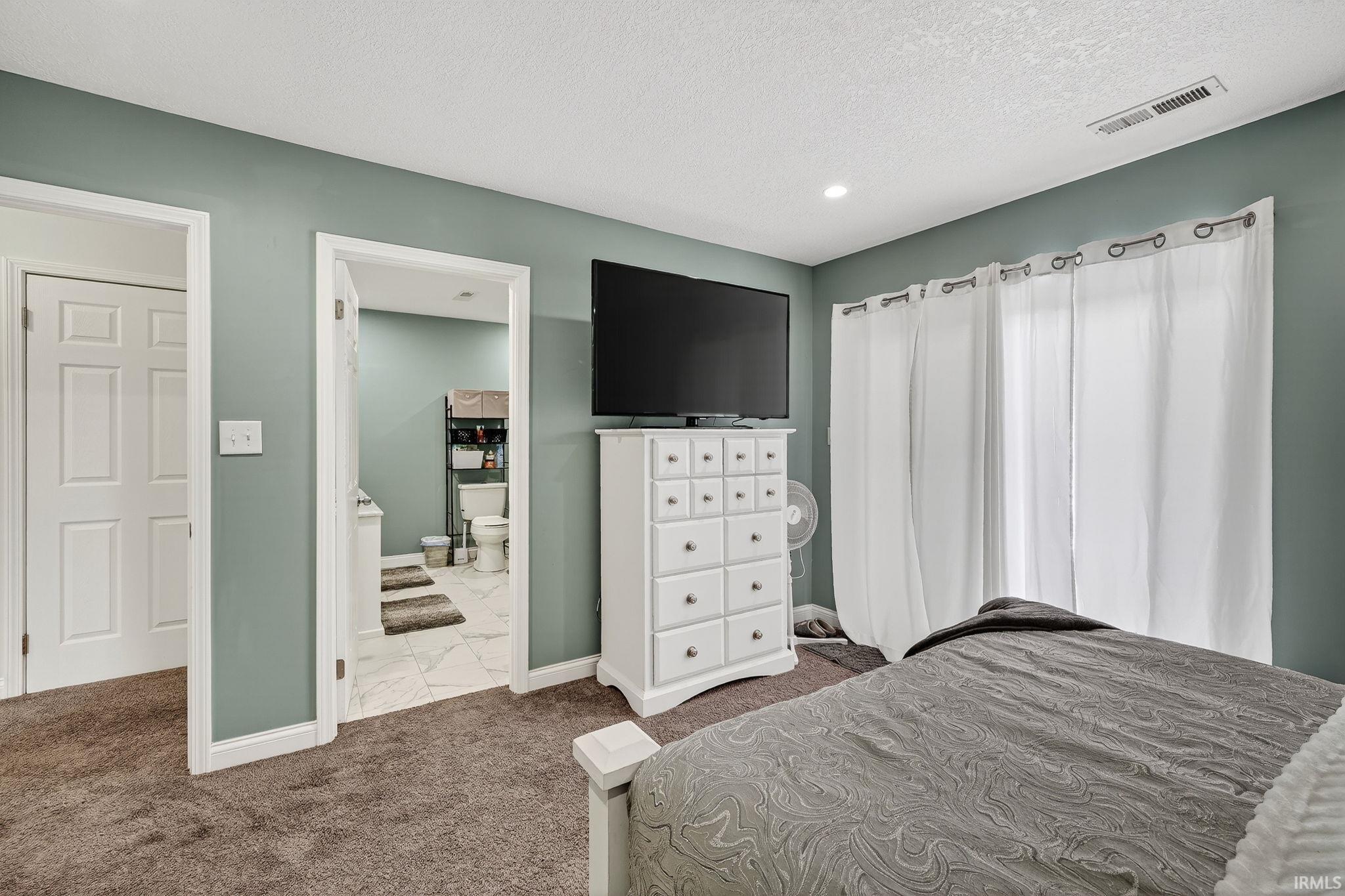 20911 Roycroft Drive South Bend IN 46614