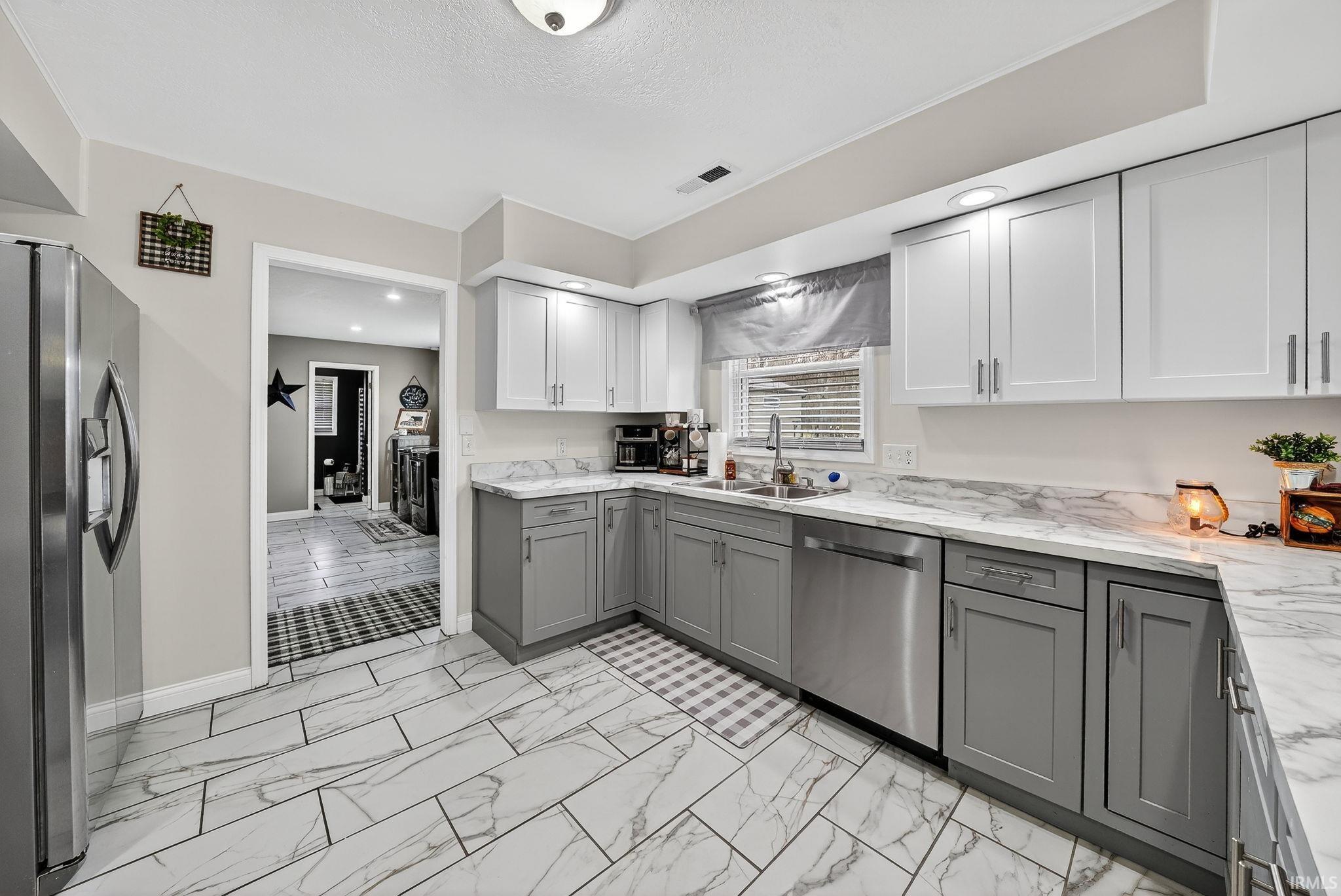 20911 Roycroft Drive South Bend IN 46614