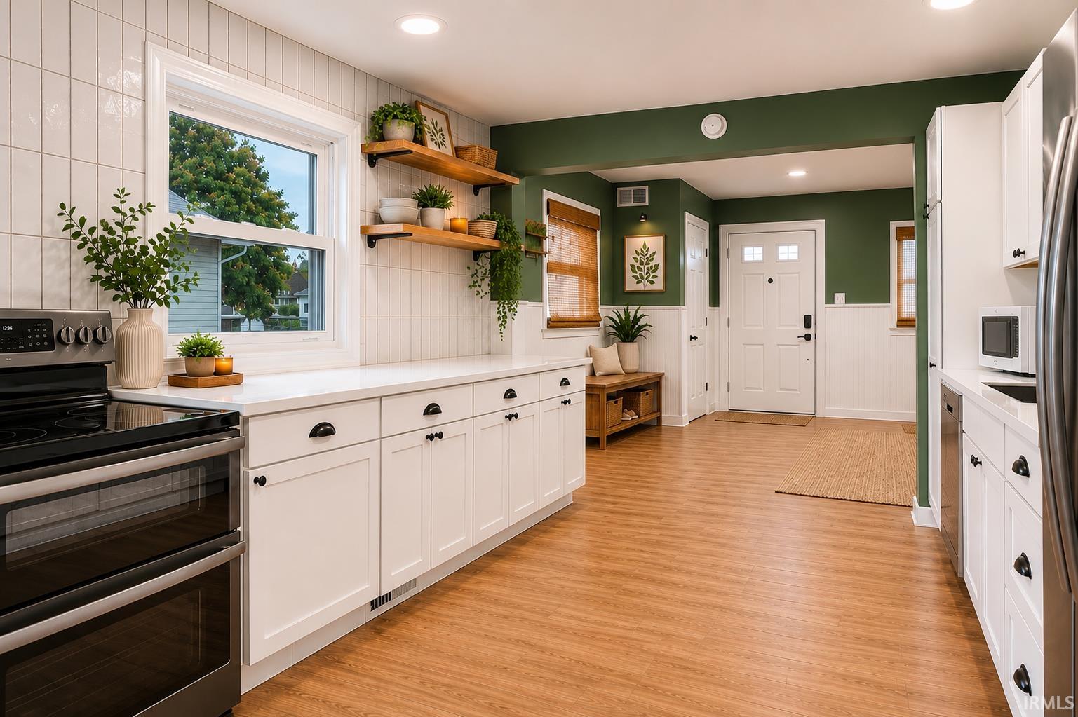 2220 Solomon Avenue South Bend IN 46615