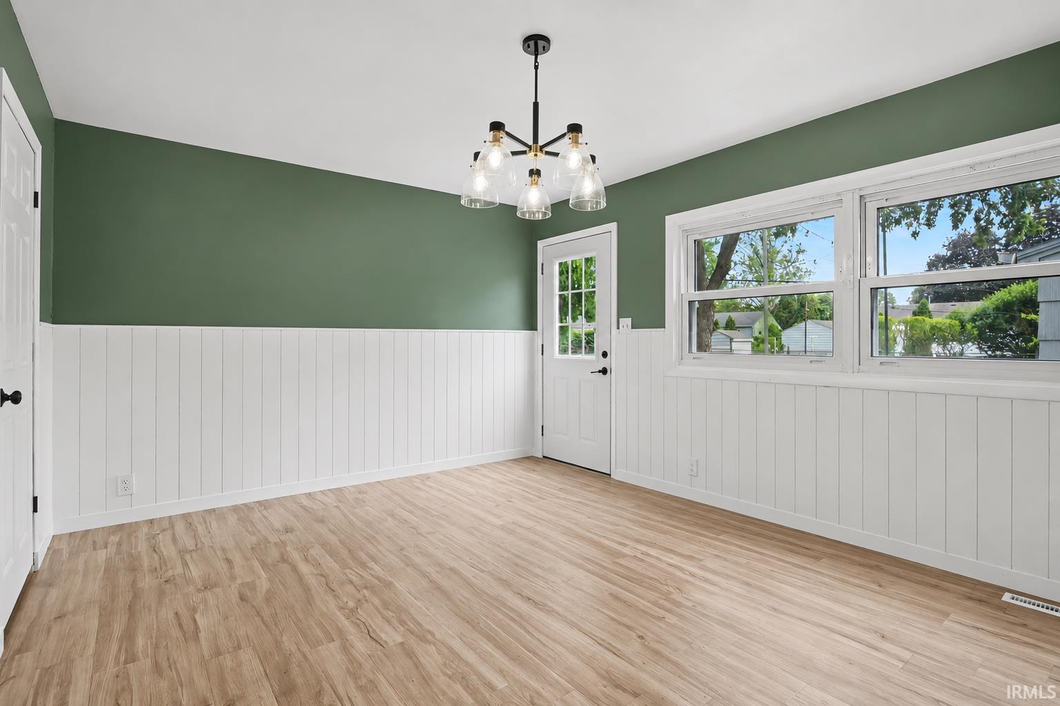 2220 Solomon Avenue South Bend IN 46615