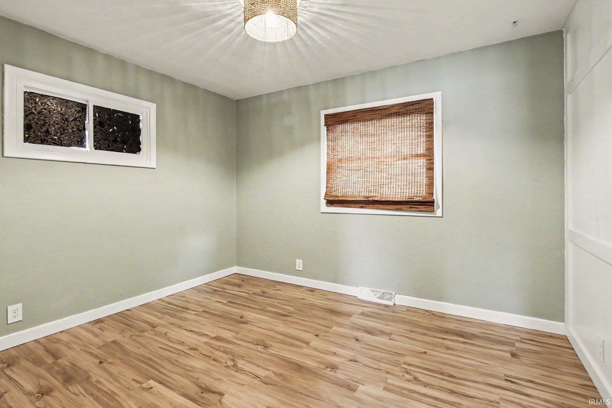 2220 Solomon Avenue South Bend IN 46615