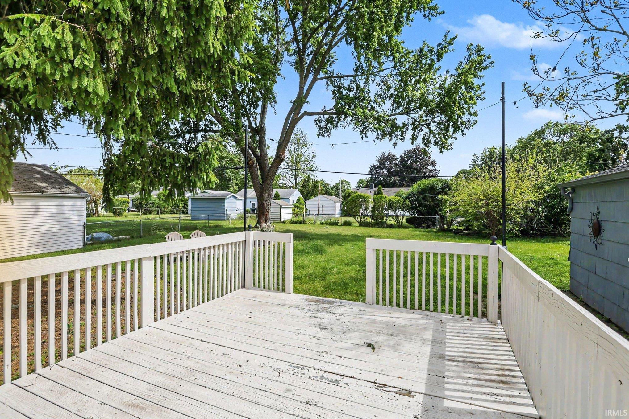 2220 Solomon Avenue South Bend IN 46615