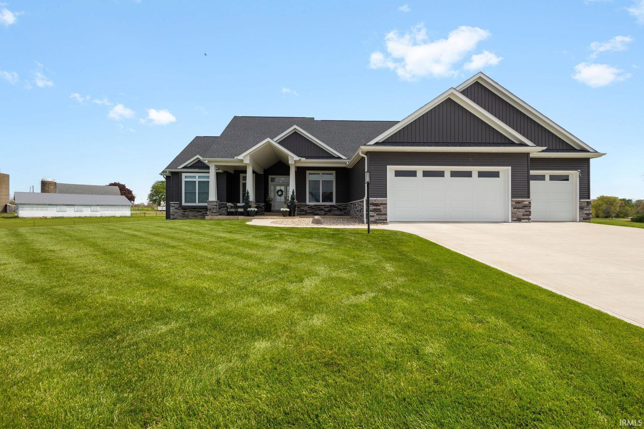 56408 White Pine Ridge Middlebury IN 46540