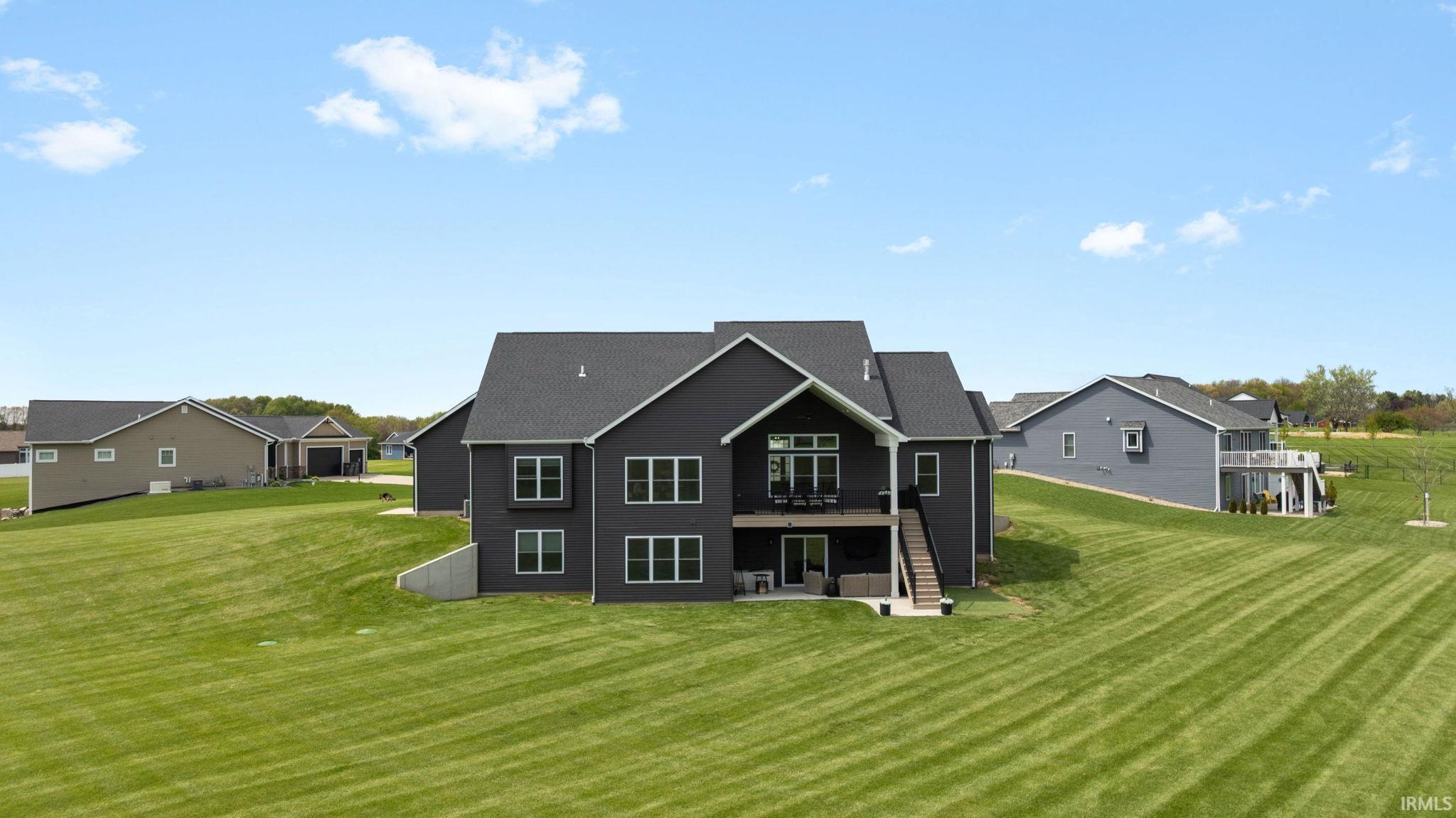 56408 White Pine Ridge Middlebury IN 46540