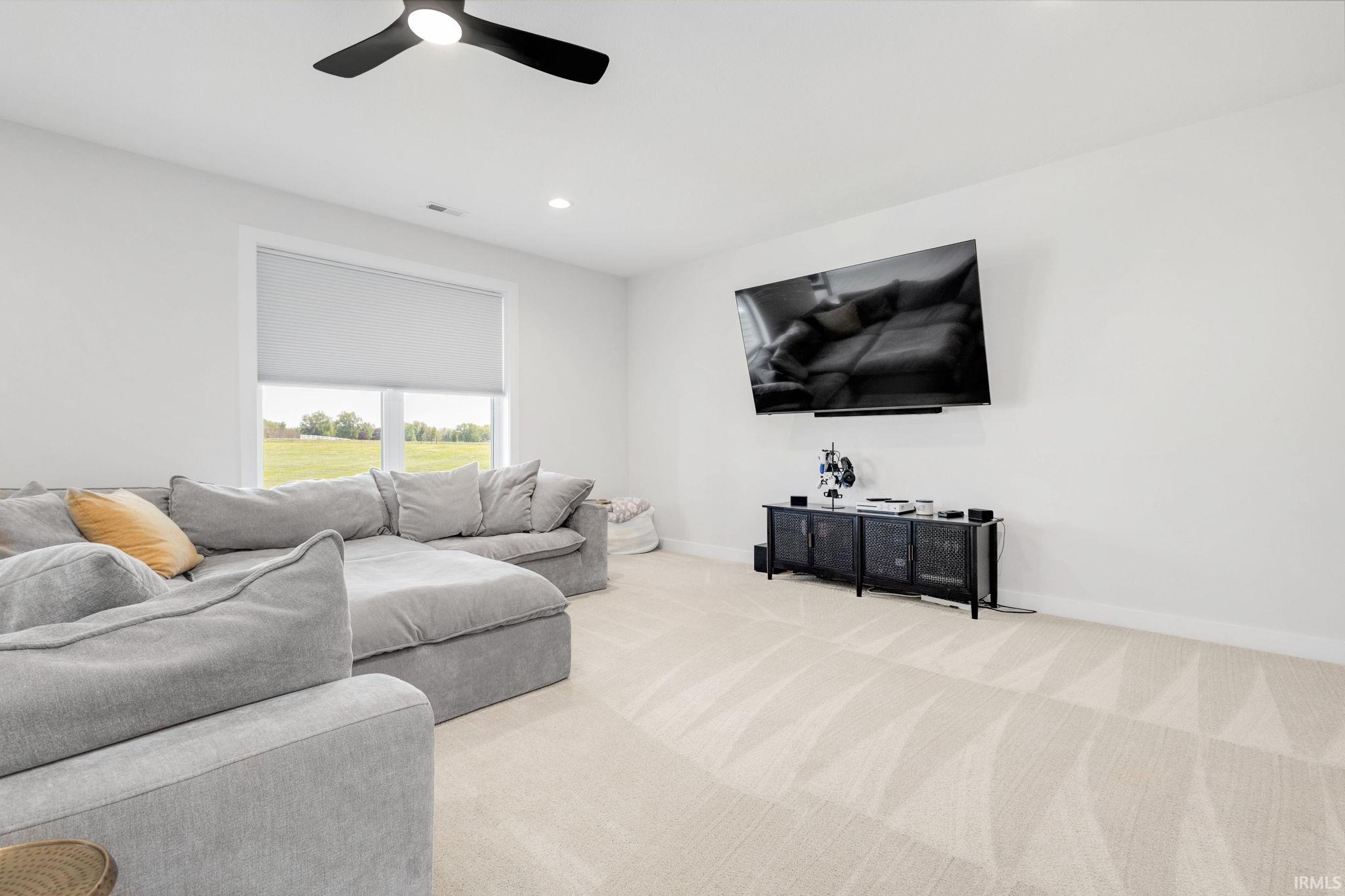 56408 White Pine Ridge Middlebury IN 46540
