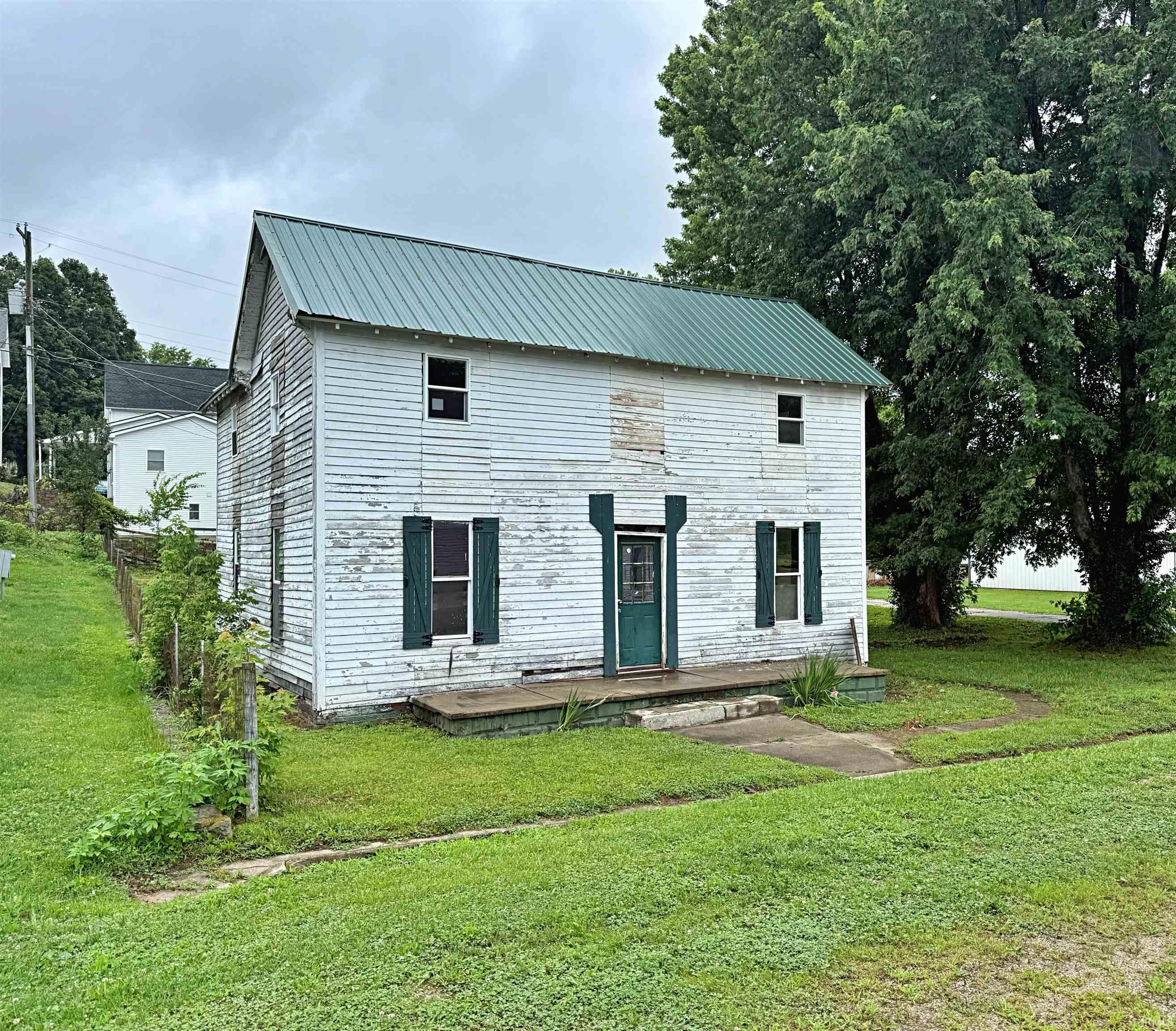 623 High Street Shoals IN 47581