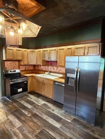 330 S Jefferson Street Bloomfield IN 47424