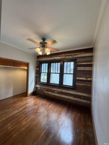 330 S Jefferson Street Bloomfield IN 47424