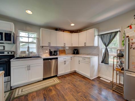 1022 Cherry Street Evansville IN 47713