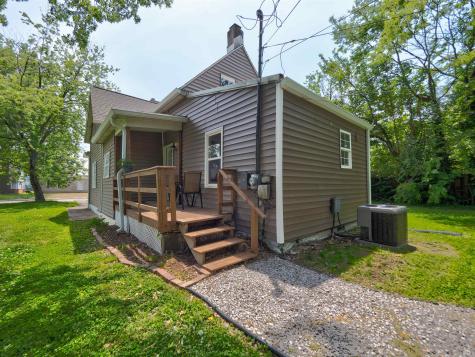 1022 Cherry Street Evansville IN 47713