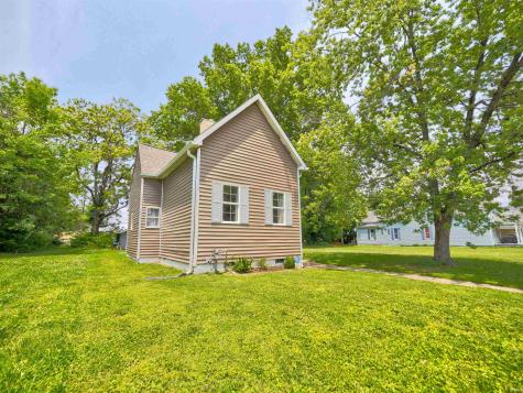 1022 Cherry Street Evansville IN 47713