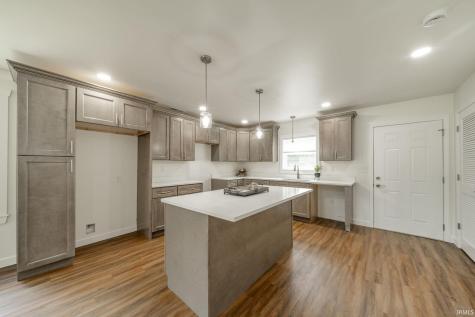 621 E Main Street Spiceland IN 47383