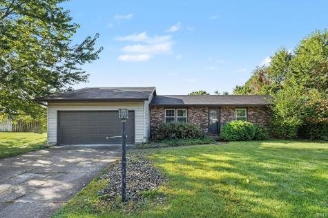 22042 Sandybrook Drive South Bend IN 46628