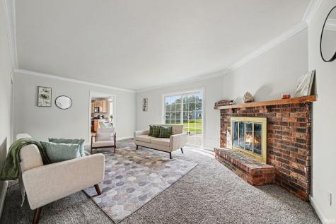 22042 Sandybrook Drive South Bend IN 46628