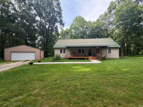 5655 S Dry Branch Road Bloomfield IN 47424