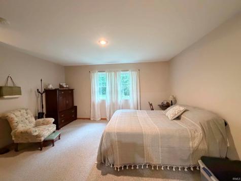 5655 S Dry Branch Road Bloomfield IN 47424