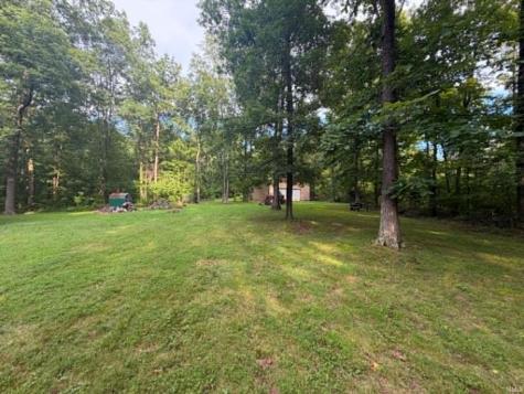 5655 S Dry Branch Road Bloomfield IN 47424