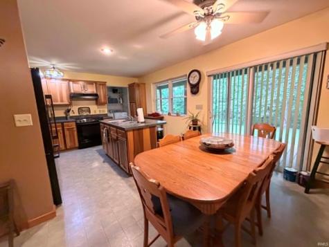 5655 S Dry Branch Road Bloomfield IN 47424