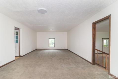 1109 S County Road 250 E New Castle IN 47362