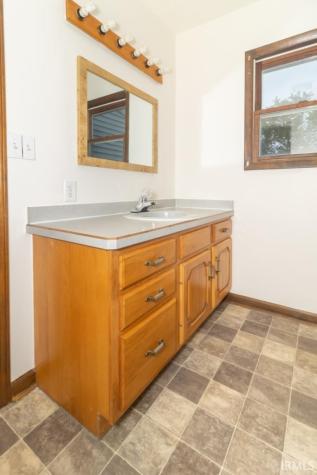 1109 S County Road 250 E New Castle IN 47362