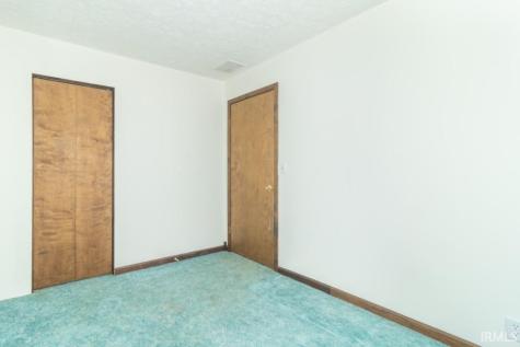 1109 S County Road 250 E New Castle IN 47362